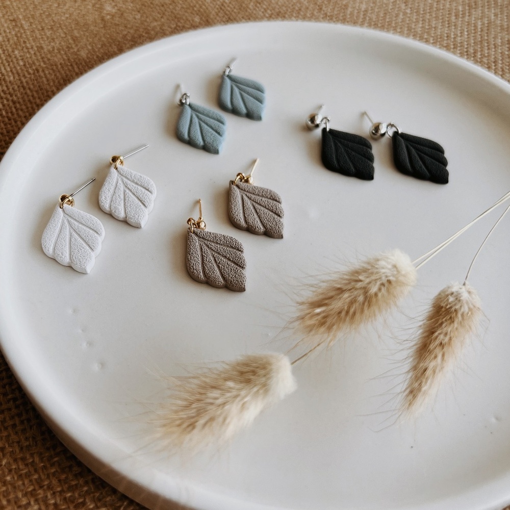 Clay Simple Dangle Earrings
